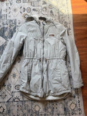 Columbia Women's Lightweight Hooded Anorak Jacket - Light Gray